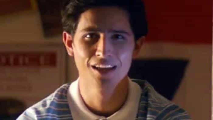 نقد و بررسی فیلم سال نو مبارک محصول سال 2020 | چی‌بینو