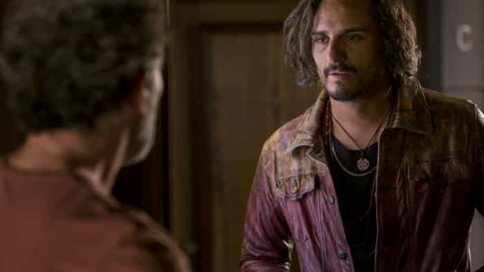 تماشای فیلم درد و شکوه محصول سال 2019 | چیبینو