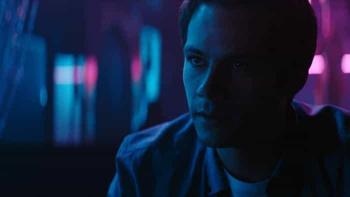 تماشای فیلم فلش بک محصول سال 2020 | چی‌بینو