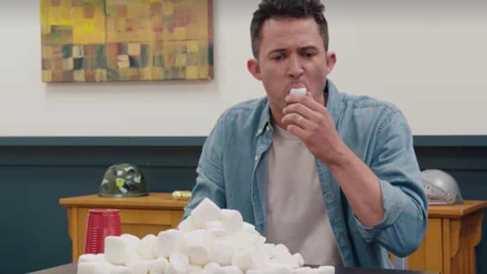 نقد و بررسی سریال جادو برای انسان‌ها (2018) | چی‌بینو