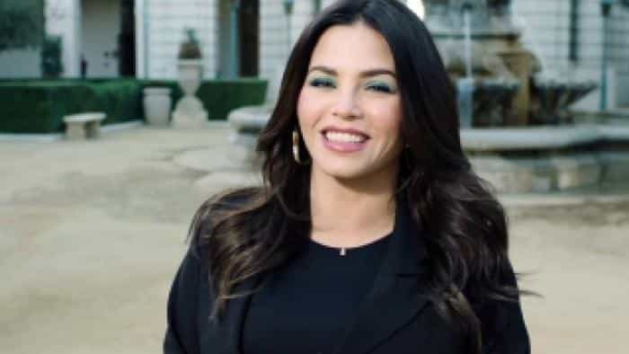 نقد و بررسی سریال رقصِ عاشقانه محصول سال 2019 | چی‌بینو