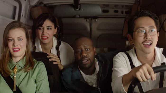 نقد و بررسی سریال شهر عجیب و غریب محصول سال 2019 | چی‌بینو