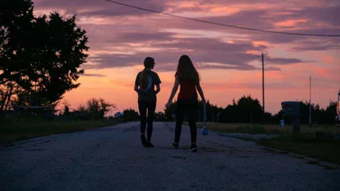 نقد و بررسی فیلم نوک محصول سال 2021 | چی‌بینو