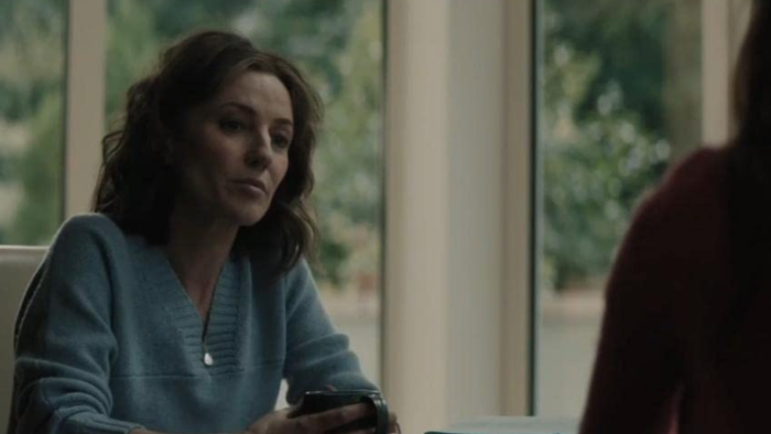 نقد و بررسی فیلم رز جولی بازی می‌کند (2019) | چی‌بینو