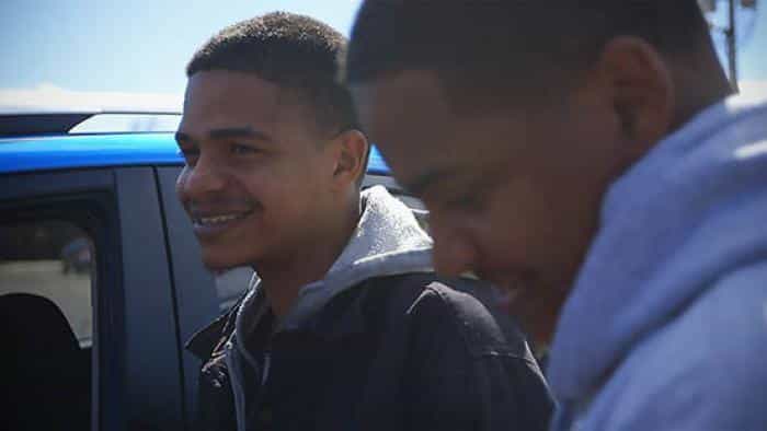 نقد و بررسی فیلم از اوماها محصول سال 2018 | چی‌بینو