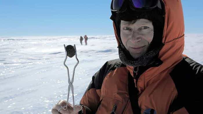 تماشای فیلم سنگ اسمانی محصول سال 2020 | چیبینو