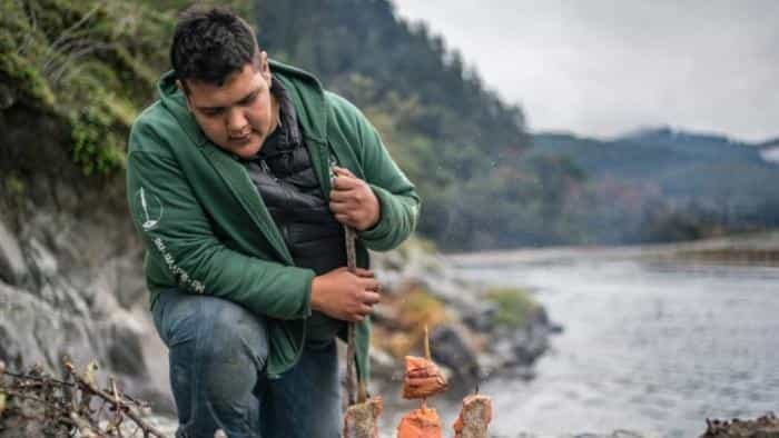 نقد و بررسی فیلم گرد هم آمدن محصول سال 2020 | چی‌بینو