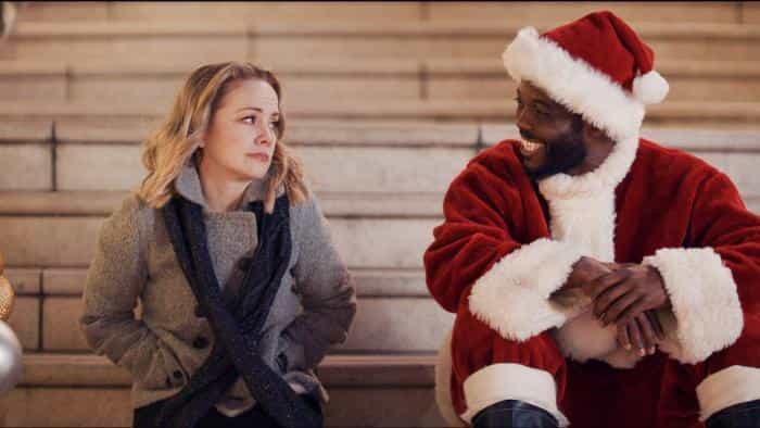 نقد و بررسی فیلم تعطیلات با چاشنی هیجان (2023) | چی‌بینو