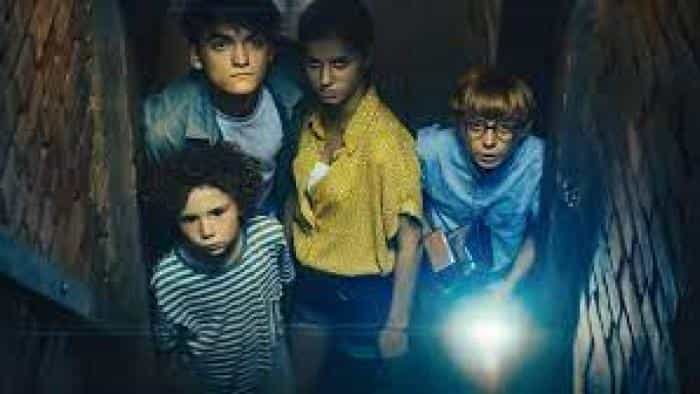 نقد و بررسی فیلم خانه ترسناک محصول سال 2020 | چی‌بینو