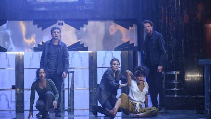 تماشای فیلم اتاق فرار : جدال قهرمانان (2021) | چی‌بینو