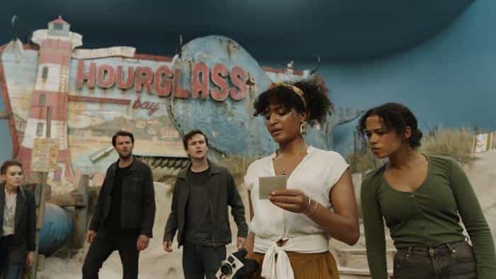 تماشای فیلم اتاق فرار : جدال قهرمانان (2021) | چی‌بینو