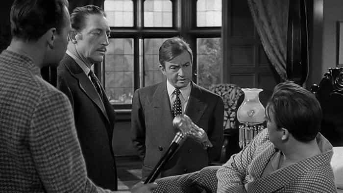 نقد و بررسی فیلم مرد گرگنما محصول سال 1941 | چیبینو