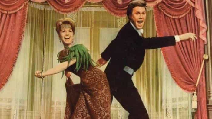 نقد و بررسی فیلم مولی براون، شناور ماندگار (1964) | چیبینو