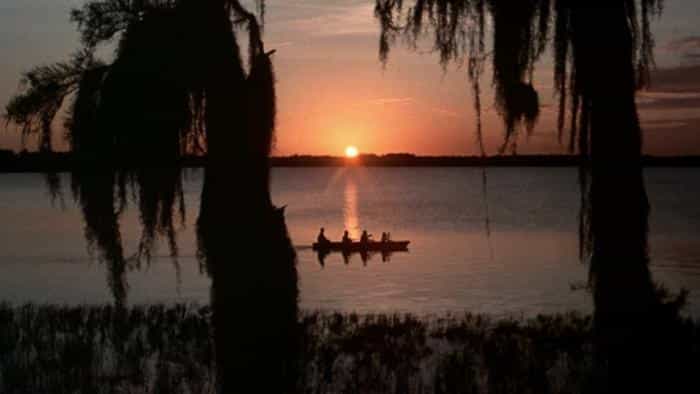 نقد و بررسی فیلم گنج مَتِکومب محصول سال 1976 | چیبینو