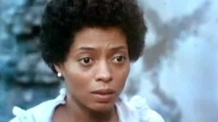 نقد و بررسی فیلم جادوگر محصول سال 1978 | چیبینو