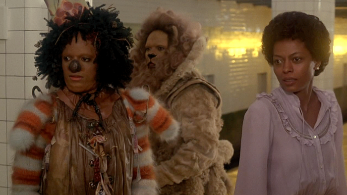 نقد و بررسی فیلم جادوگر محصول سال 1978 | چیبینو