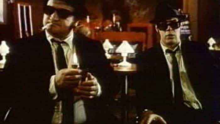 نقد و بررسی فیلم برادران بلوز محصول سال 1980 | چیبینو