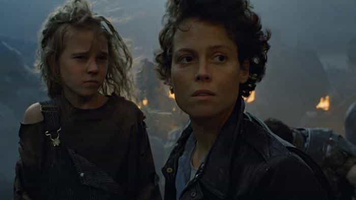 تماشای فیلم بیگانگان محصول سال 1986 | چیبینو