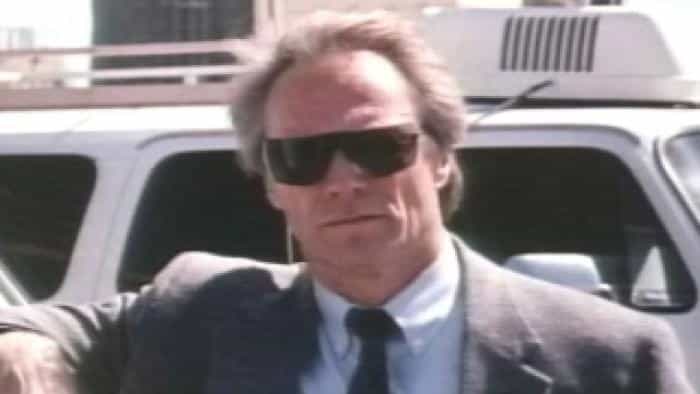 نقد و بررسی فیلم استخر مردگان محصول سال 1988 | چیبینو