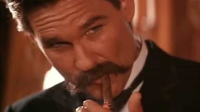 نقد و بررسی فیلم سنگ قبر محصول سال 1993 | چیبینو