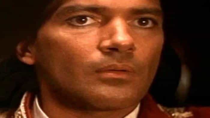 نقد و بررسی فیلم سیزدهمین جنگجو محصول سال 1999 | چیبینو