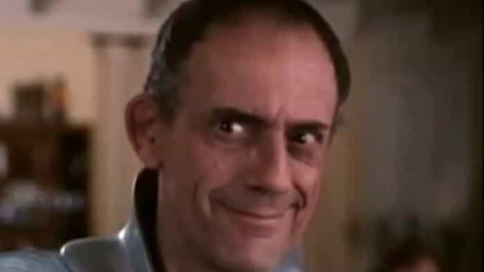 نقد و بررسی فیلم مارسیانی مورد علاقه من (1999) | چیبینو