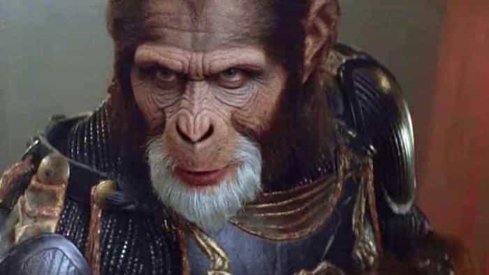 نقد و بررسی فیلم سیاره میمونها محصول سال 2001 | چیبینو