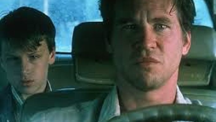 نقد و بررسی فیلم جو پادشاه محصول سال 1999 | چیبینو
