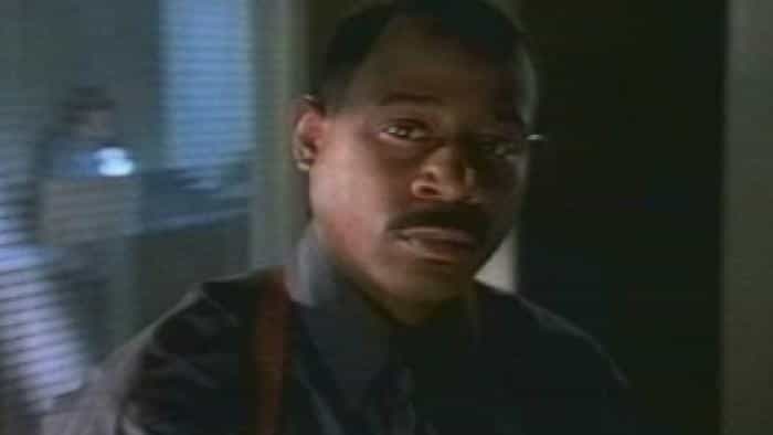 نقد و بررسی فیلم مادر بزرگ محصول سال 2000 | چیبینو