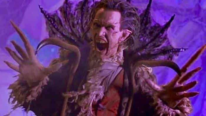 نقد و بررسی فیلم زیر تخت را نگاه نکنید. (1999) | چیبینو