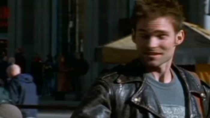 نقد و بررسی فیلم راهب ضدگلوله محصول سال 2003 | چیبینو