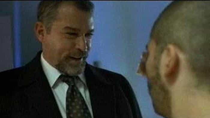 نقد و بررسی فیلم نارسیست محصول سال 2002 | چیبینو