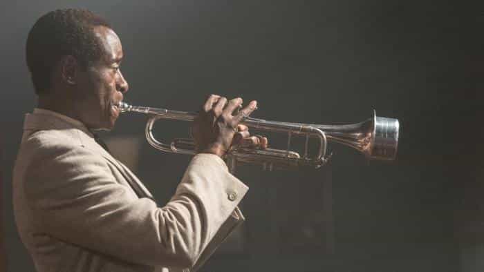 نقد و بررسی فیلم مایلس پیشرو محصول سال 2015 | چیبینو