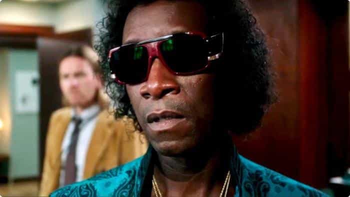 نقد و بررسی فیلم مایلس پیشرو محصول سال 2015 | چیبینو