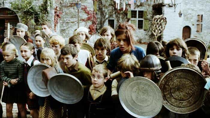 تماشای فیلم شهر در دست بچه ها محصول سال 2008 | چیبینو