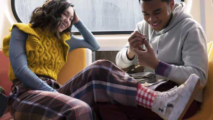 تماشای فیلم اسنیکرلا محصول سال 2022 | چیبینو