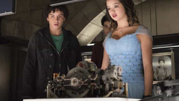 تماشای فیلم جامعه مخفی نجیب زادگان دوم (2020) | چیبینو