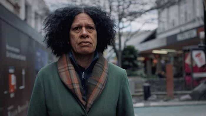 نقد و بررسی فیلم عموزادهها محصول سال 2021 | چیبینو