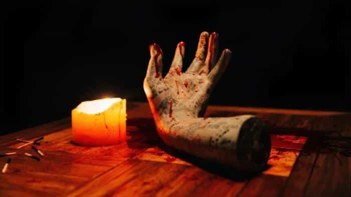 تماشای فیلم با من حرف بزن محصول سال 2022 | چیبینو