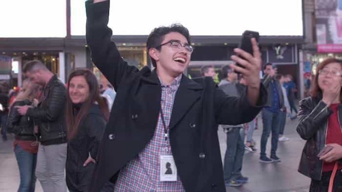 نقد و بررسی فیلم صدای خود را به دیگران برسان (2020)