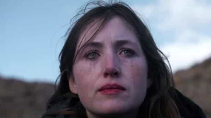 نقد و بررسی فیلم او فردا میمیرد. محصول سال 2020 | چیبینو