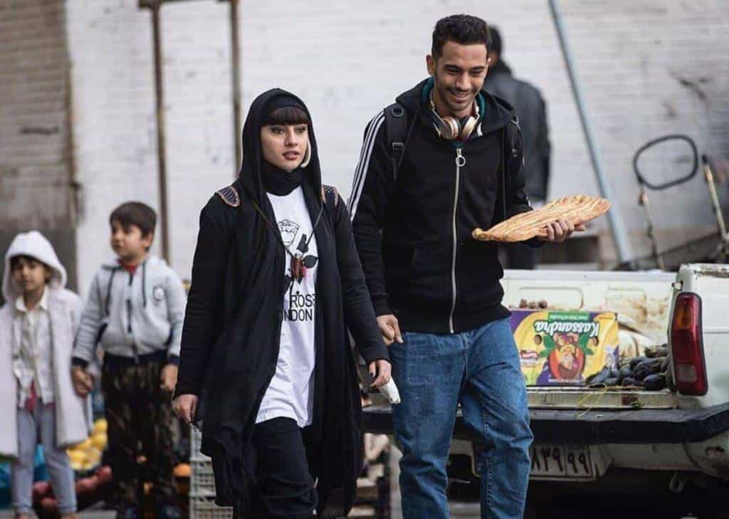 نقد و بررسی فیلم گربه سیاه محصول سال 2020 | چیبینو