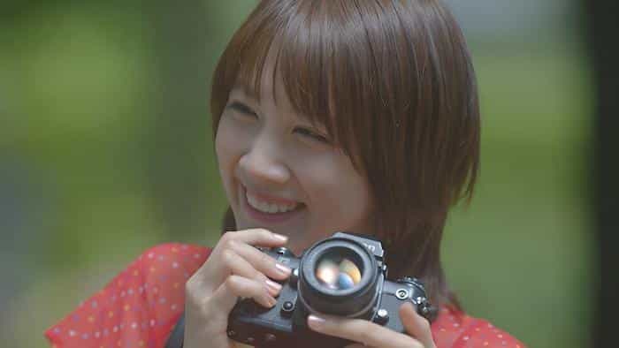 تماشای فیلم عشقی مثل گلبرگ های در حال ریزش (2022) | چیبینو