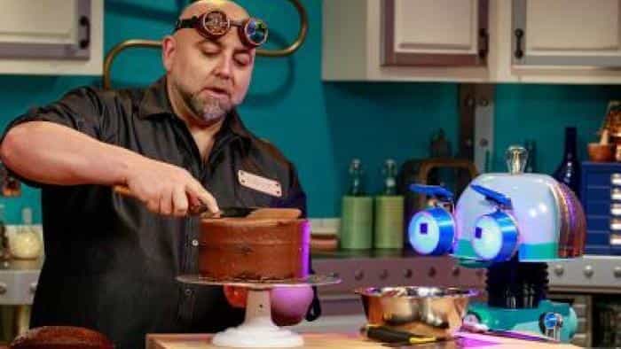 نقد و بررسی سریال زمان شاد و سرگرمکننده پختوپز داف (2021)