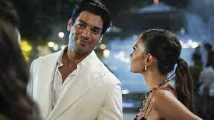 نقد و بررسی فیلم تاکتیکهای عشق محصول سال 2022 | چیبینو