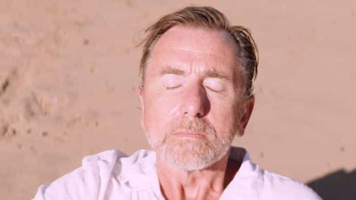 نقد و بررسی فیلم غروب آفتاب محصول سال 2021 | چیبینو