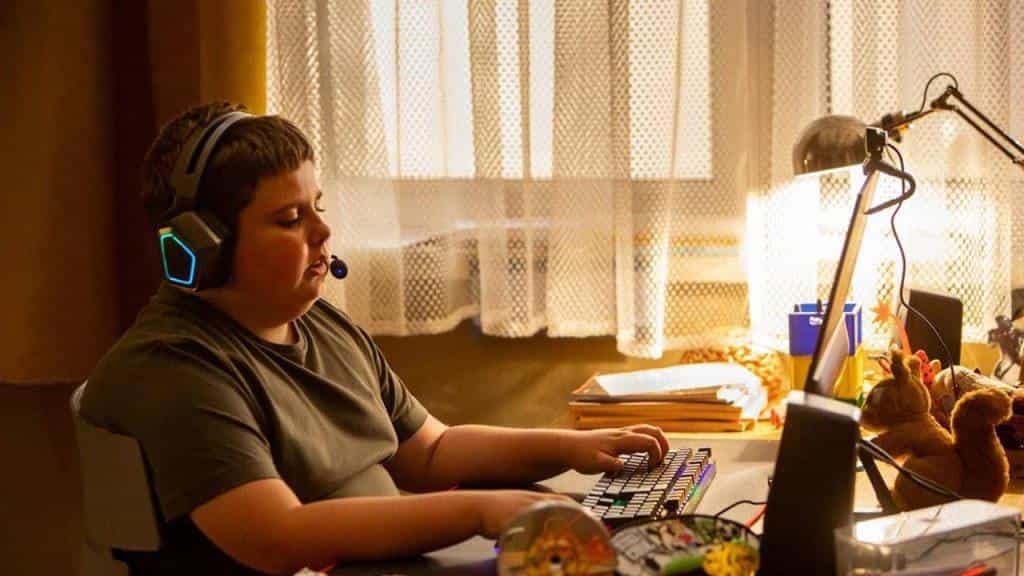 تماشای فیلم خیلی قدیمی تر از قصه های پریان (2022) | چیبینو