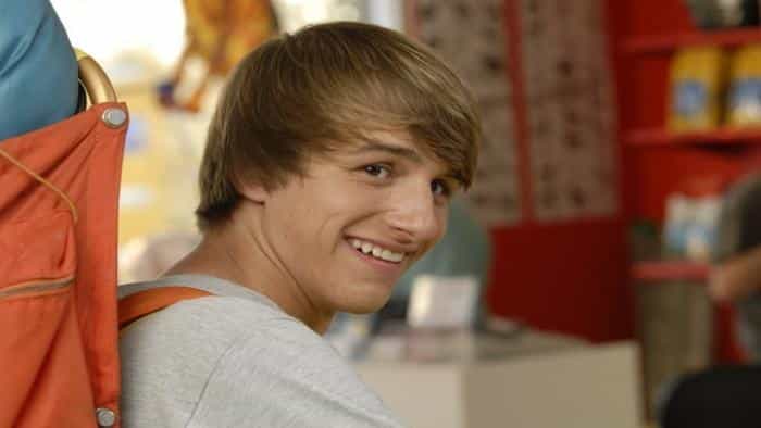 نقد و بررسی فیلم فرد: فیلم محصول سال 2010 | چیبینو