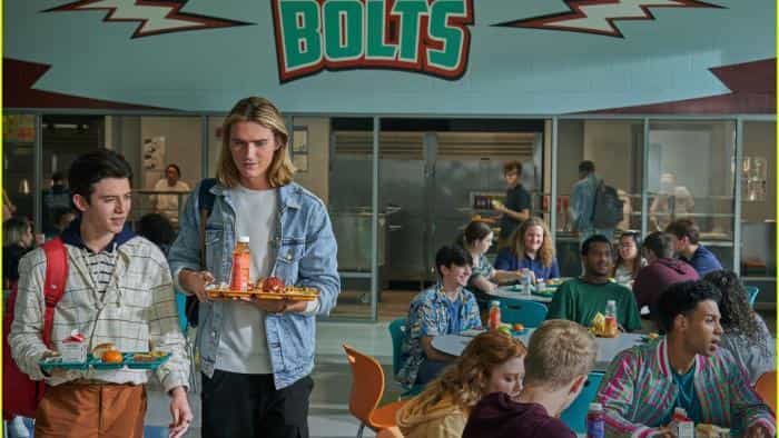 تماشای فیلم دختر قدبلند ۲ محصول سال 2022 | چیبینو