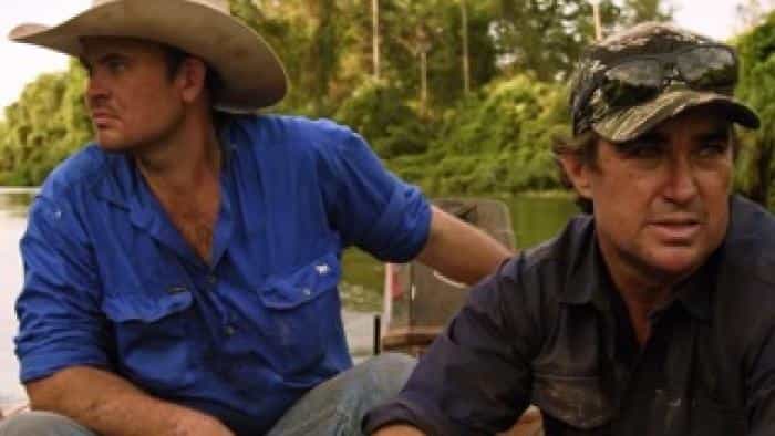 نقد و بررسی سریال قلمرو کروکودیلهای وحشی (2022) | چیبینو